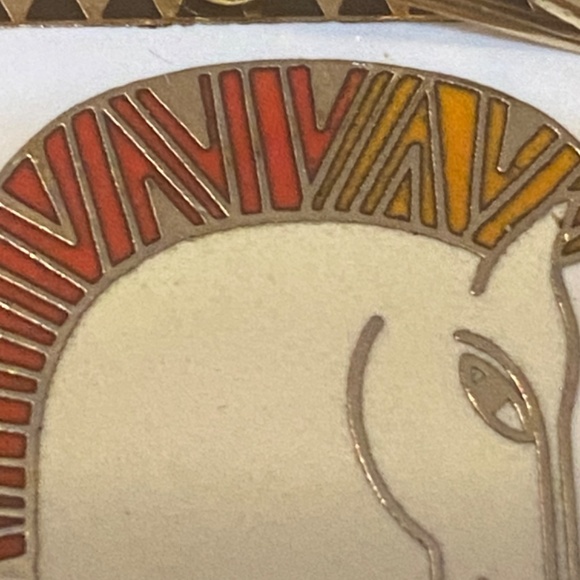 Vintage Laurel Burch “equus” horse image enamel earrings. - Picture 7 of 14